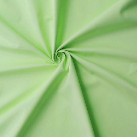 Bavlněný satén sv. zelený - š. 240 cm